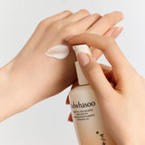 Essential Revitalizing Emulsion EX - เอสเซนเชียล รีไวทัลไลซิ่ง อิมัลชั่น อีเอ็กซ์ เติมความชุ่มชื้นอย่างล้ำลึก ฟื้นฟูผิวเปล่งปลั่ง คืนความอ่อนเยาว์ มีชีวิตชีวาสู่ผิว ด้วยอิมัลชั่นครีม สัมผัสเนียนนุ่ม สบายผิว