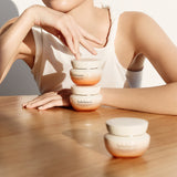 Essential Firming Cream EX - เอสเซนเชียล เฟิร์มมิ่ง ครีม อีเอ็กซ์ เติมความชุ่มชื้นอย่างล้ำลึกเสริมความยืดหยุ่นผิวเพื่อผิวที่ดูอ่อนเยาว์และกระชับขึ้นอย่างเห็นได้ชัด